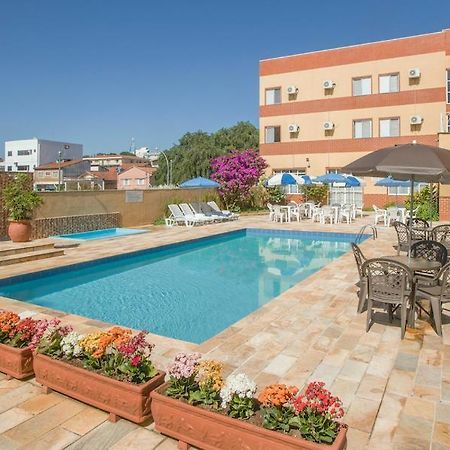 Itapetinga Hotel Atibaia Bagian luar foto